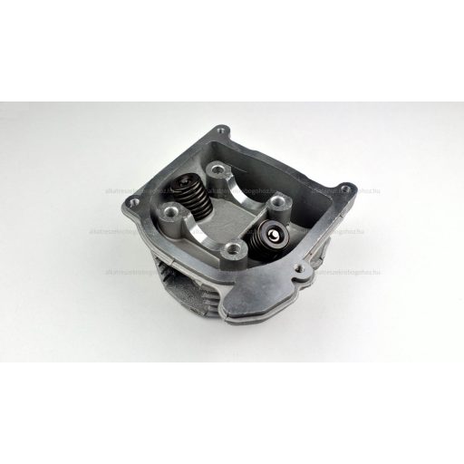 Hengerfej GY6 4T 50ccm, 4 ütemű kínai robogóhoz