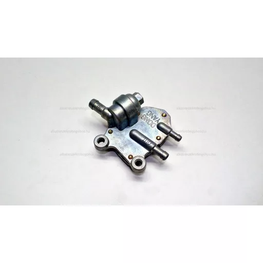 Benzincsap Yamaha / Aprilia / Malaguti – robogó üzemanyag és levegő alkatrész, cikkszám: P00432