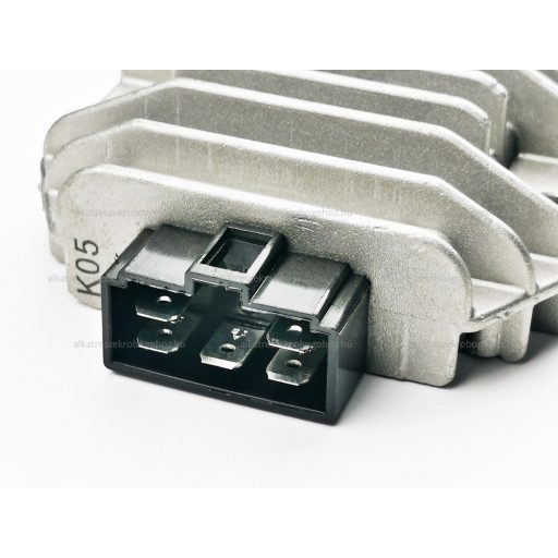 Feszültség szabályzó MBK / MAJESTY 125-150-180ccm 0090 RMS