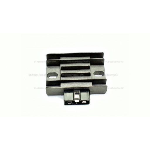 Feszültség szabályzó 5 vezetékes 12V DC tip 6