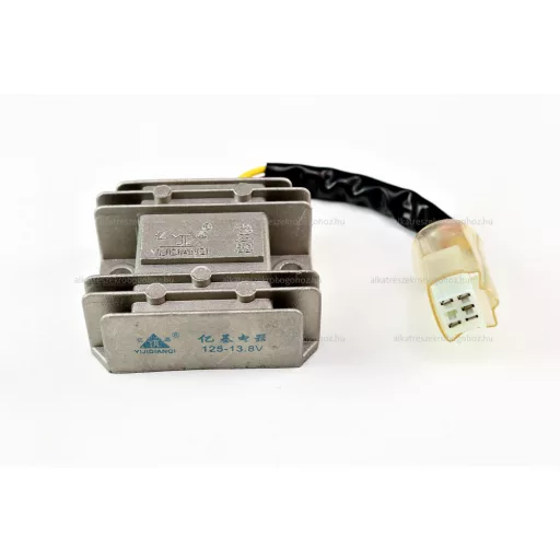 Feszültség szabályzó ATV / QUAD - csatlakozó tip 2 – quad / ATV elektromosság és gyújtás alkatrész, cikkszám: P6142