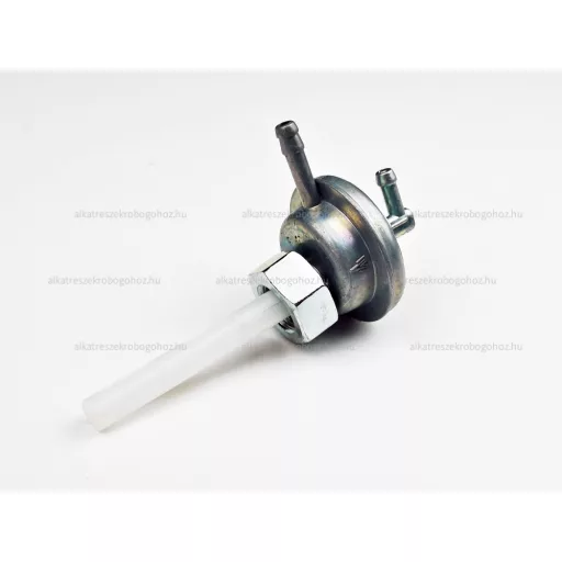 Benzincsap Cpi / Motowell / Peugeot Kisbee / Kymco Agility / Sym Orbit / GY6 14x1mm – robogó üzemanyag és levegő alkatrész, cikkszám: P10054