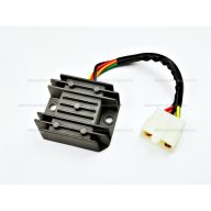 Feszültség szabályzó 5 vezetékes tip 2