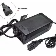 Töltő 60V (67.2V kimenet) 10A elektromos robogóhoz – elektromos robogó töltők alkatrész, cikkszám: P14599