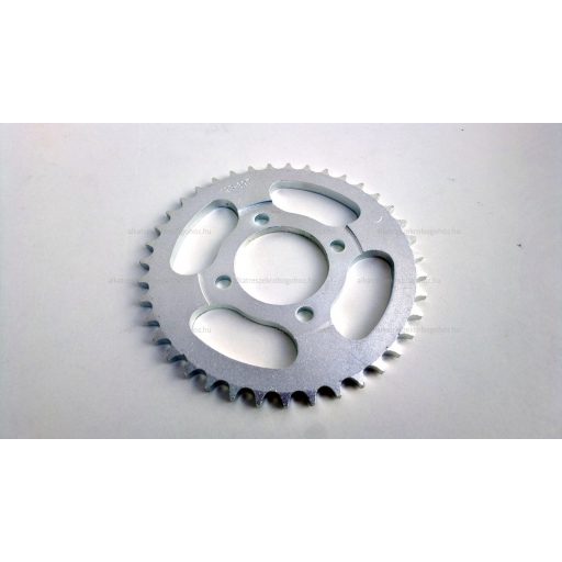 Lánckerék hátsó 428 39 fogas