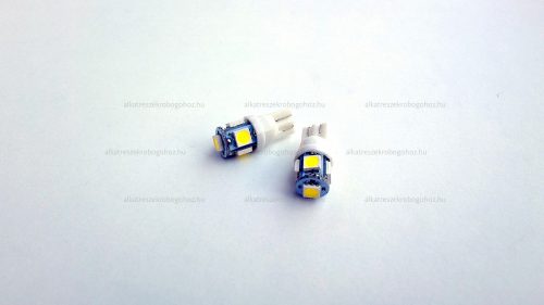 SMD 5 LED-es izzó T10 4W fehér 1 pár